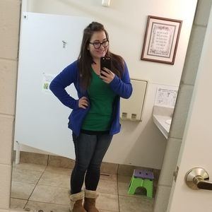 Meet your Posher, Ashley